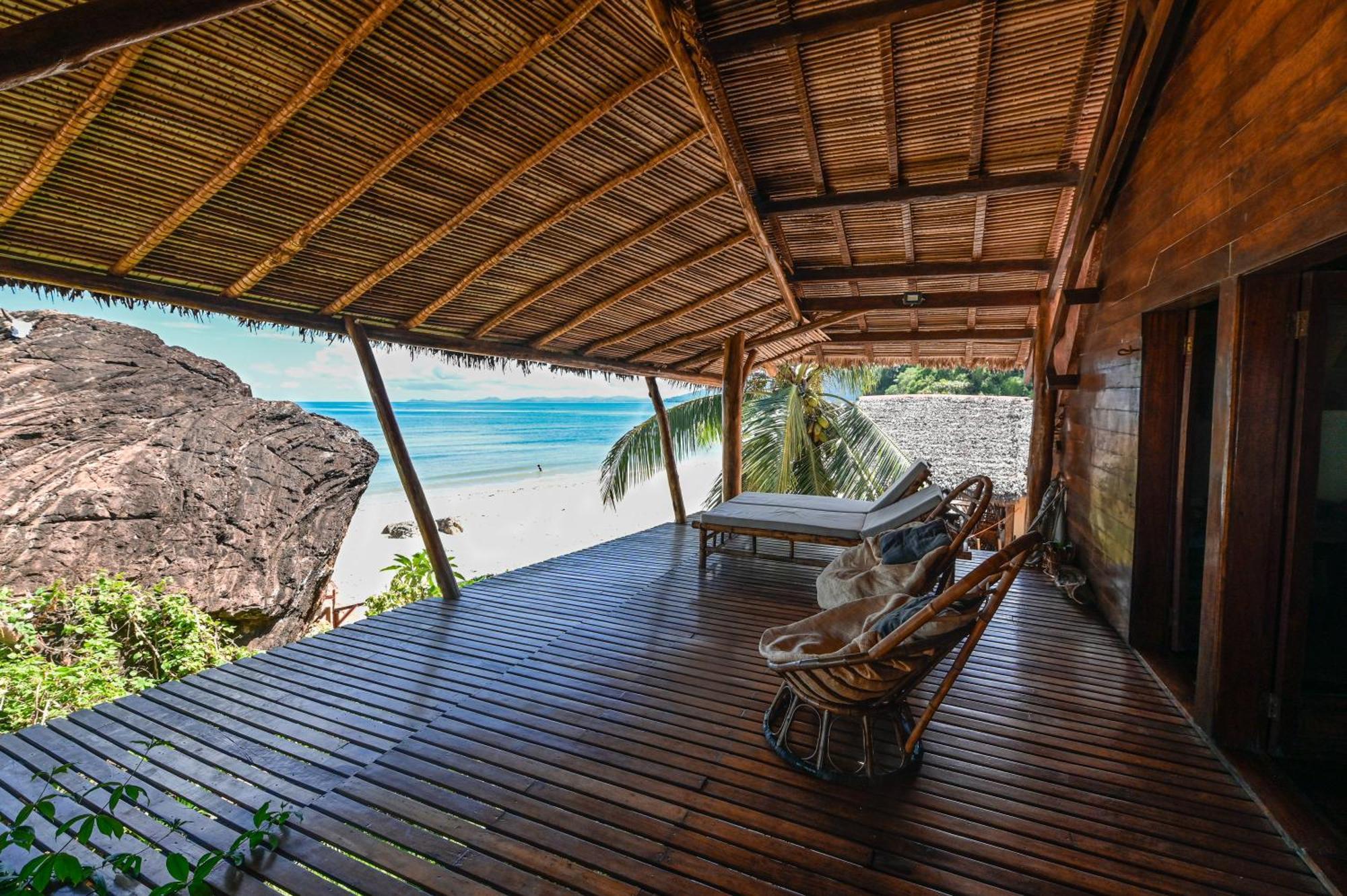 Shambala Madagascar: Beachfront Lodge And Adventures Ambolobozo Екстериор снимка