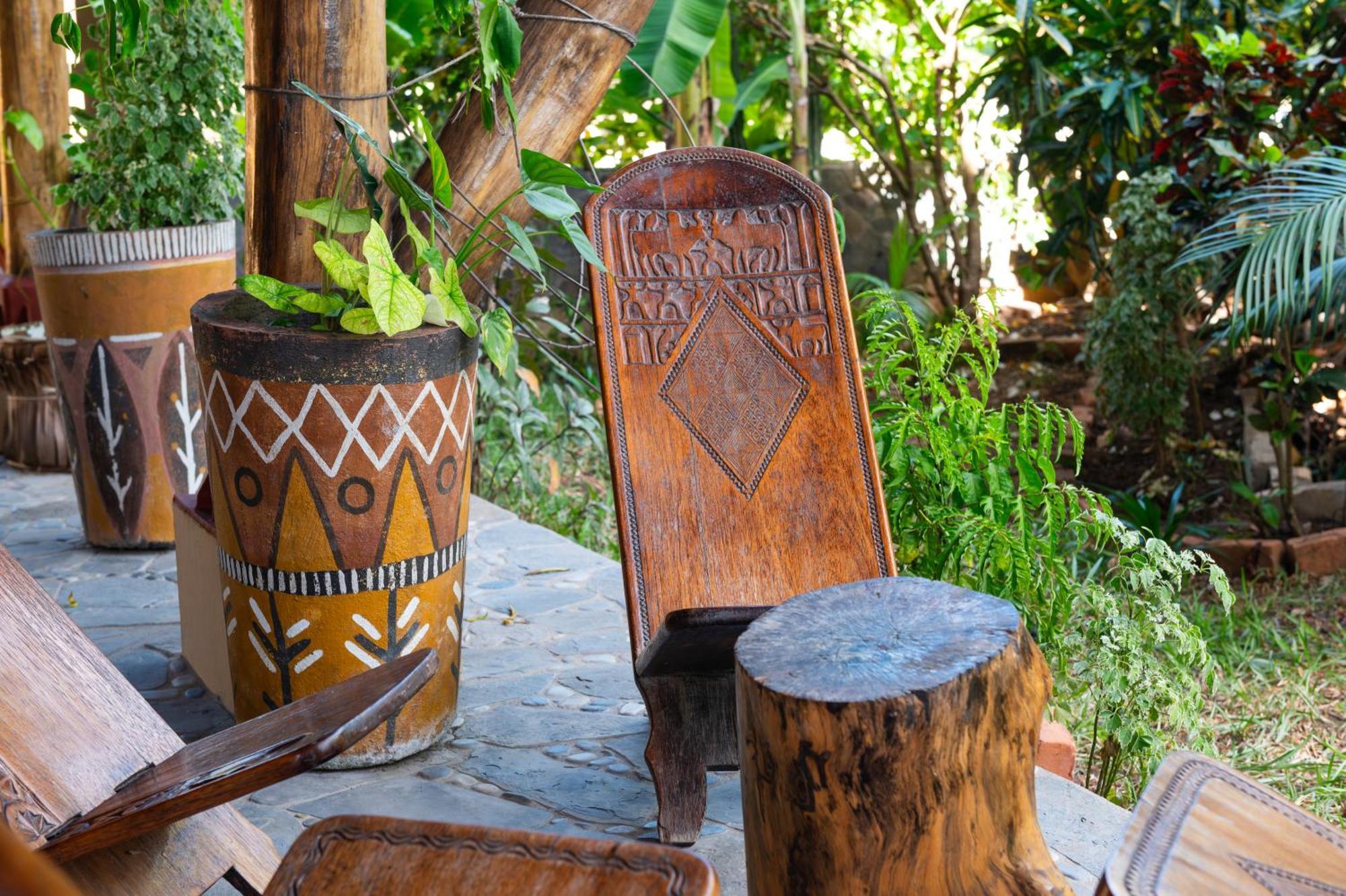 Shambala Madagascar: Beachfront Lodge And Adventures Ambolobozo Екстериор снимка